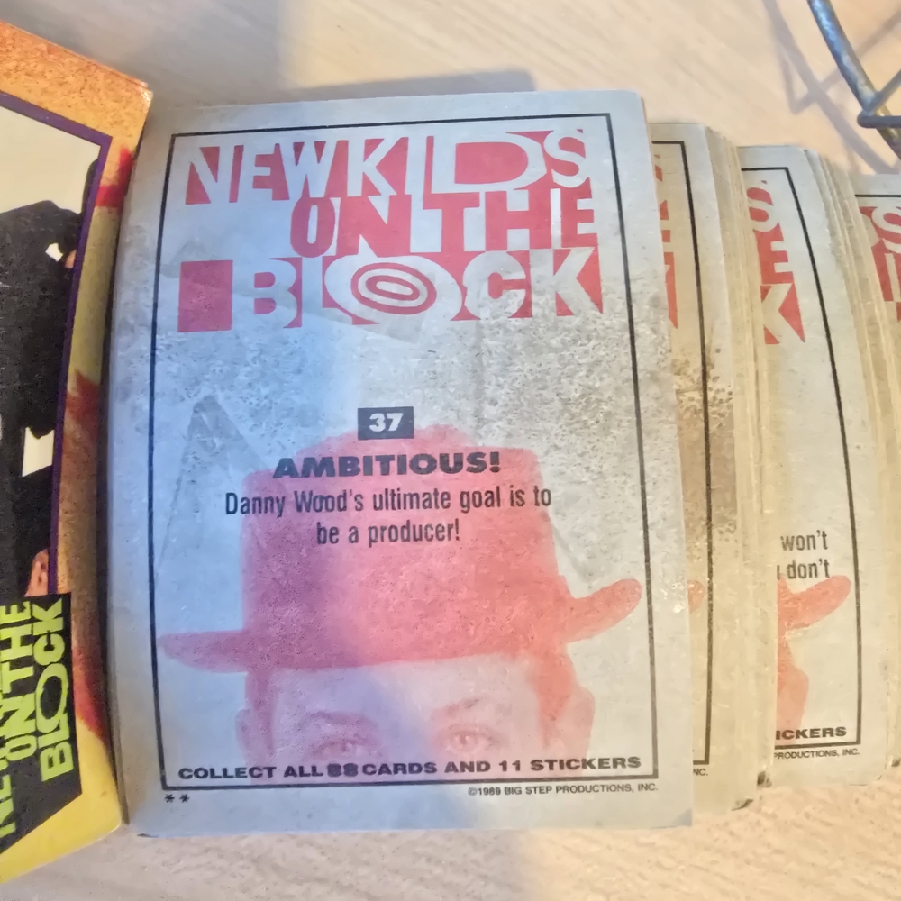 Trading Cards - Multicolor - Picture 4 of 5